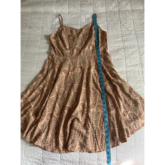 Old Navy peach paisley summer dress with adjustable straps size large 100% rayon - Picture 2 of 8